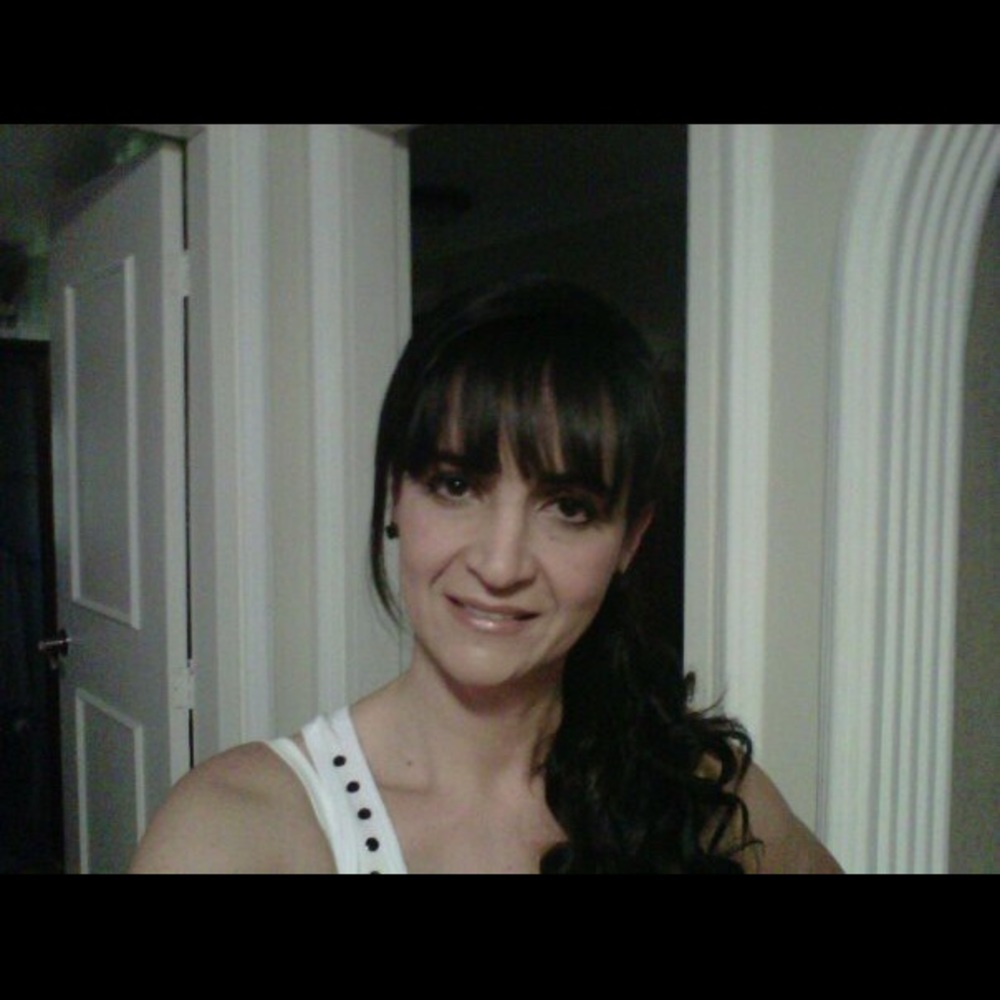 Meet your Posher, Nelida